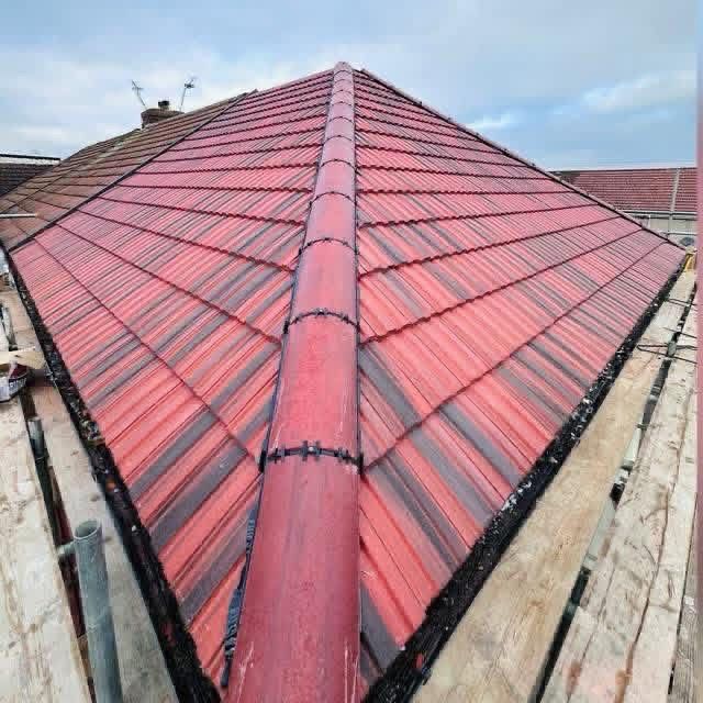 Completed roof with ridge tiles