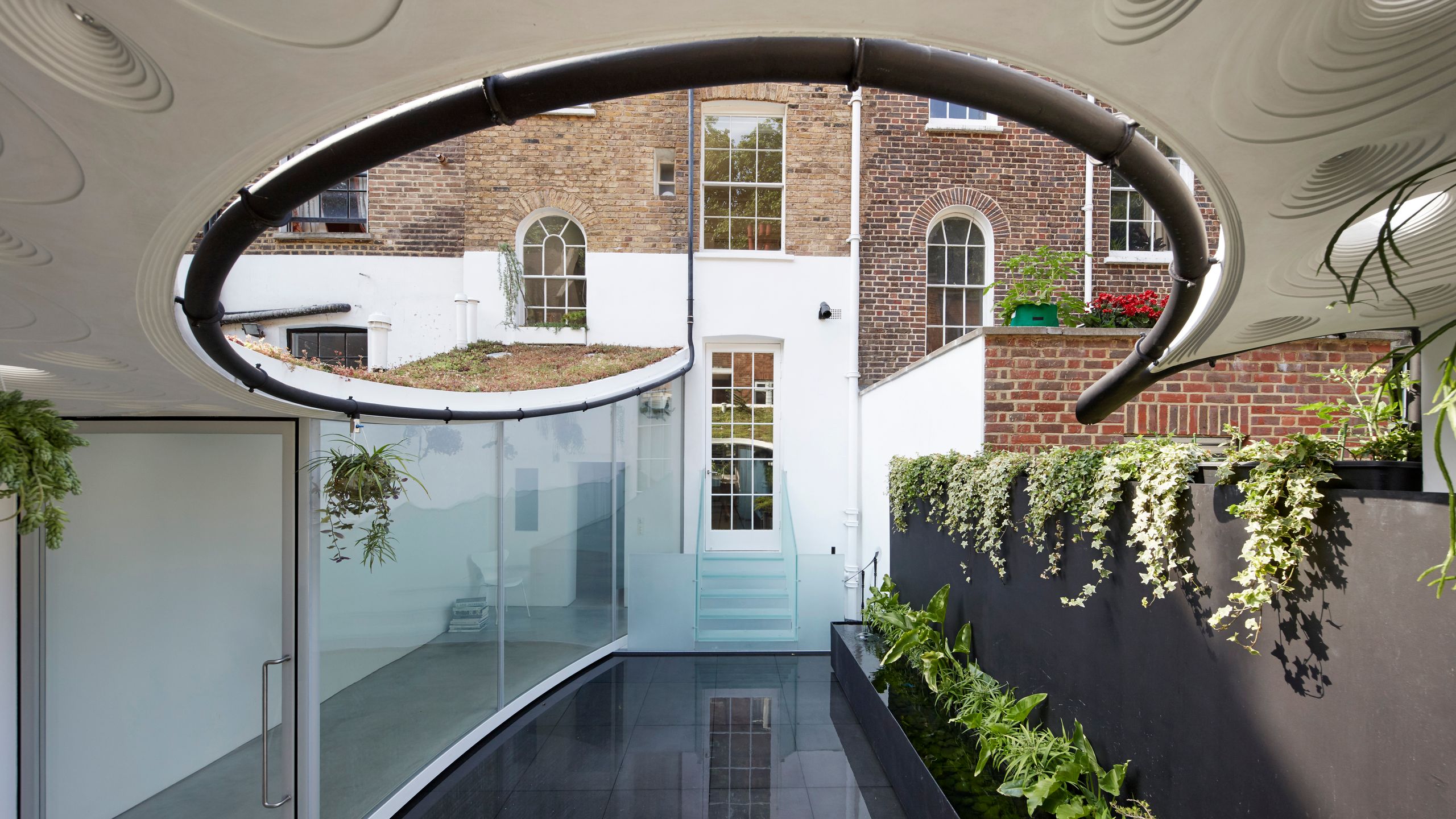 Professional Georgian townhouse in London